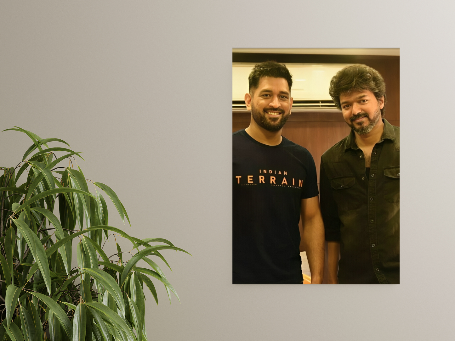 MS Dhoni & Thalapathy Vijay